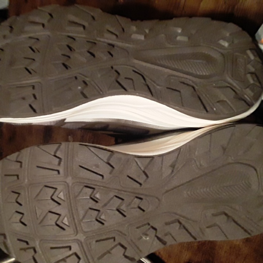 NWT Avia Multiple sizes Women's Slip On Athletic shoes Brown/pink & Cream - Picture 8 of 10